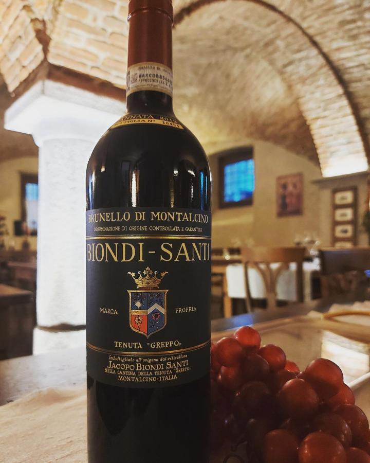A' La Table Du Sommelier