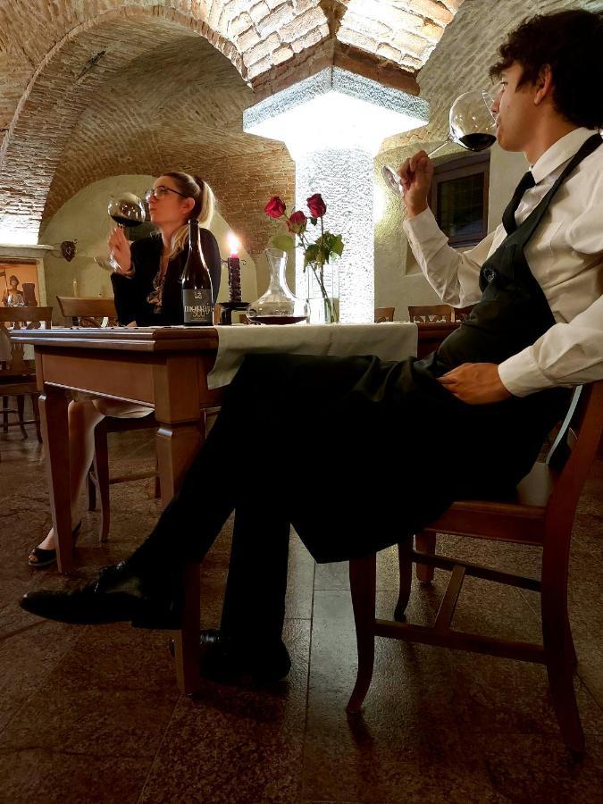 Casa de hóspedes A' La Table Du Sommelier D Hotes & Restaurant Saint-Vincent